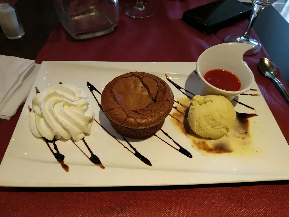 Moelleux Chocolat Coulis Fruits Rouges Glace Vanille